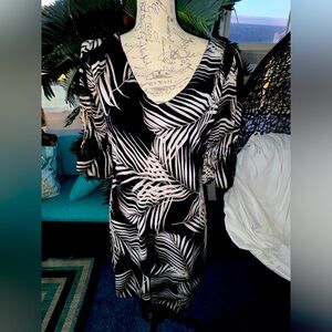 Palm Leaf Dress Size M